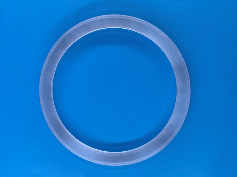 QUARTZ RING